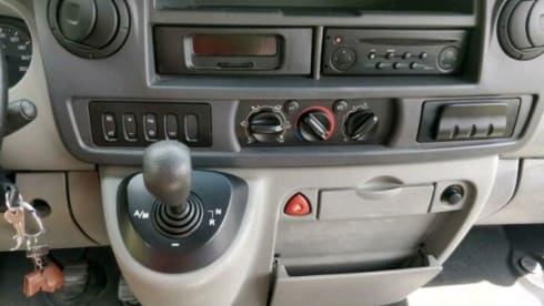 Freja – 2p Nissan campervan from 2005