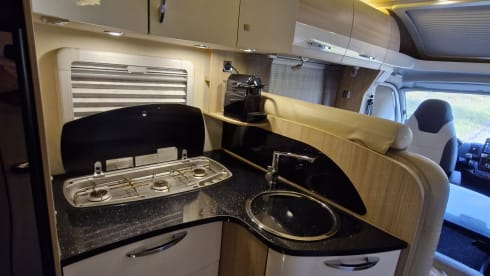 Fijne Bürstner voor 2 personen