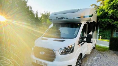 Chausson 720 Nordic edition semi integral with rear bunk bed