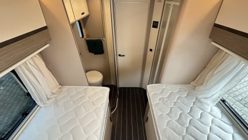 XGO King 2 – Brand new and luxurious 4-person camper