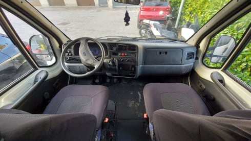 Matteo e Alessia – Camper per tutti i tipi di campeggio!