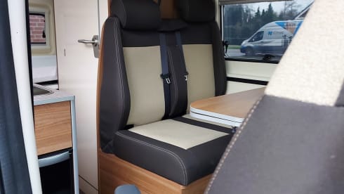 Westfalia Amundsen Camper with Busbiker