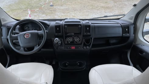 Daisycamper – 7-seater Mnasard 