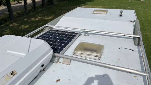 Knausiee – Nicely furnished family camper