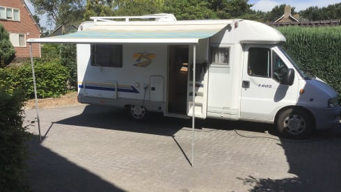 Super nice neat Burster camper 3/4 persons very complete