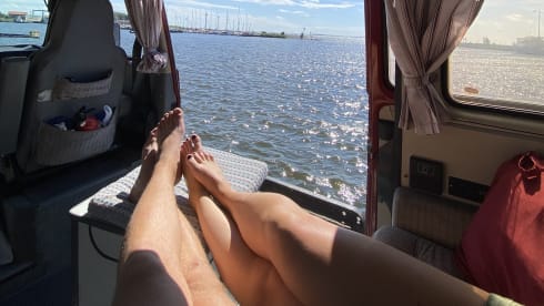 Club Joker – Retro Volkswagen T3 uit de 80's (4 slaapplaatsen)