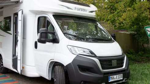 Franky – Rent Me:)