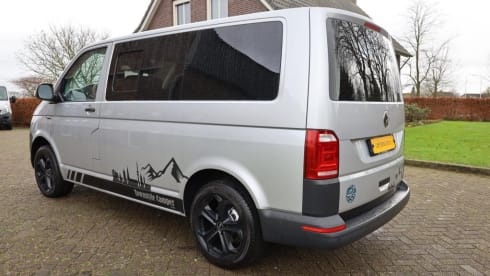 Volkswagen T5, NEW BUILT-IN AUTOMAT-150HP-