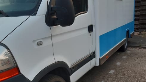 Huisje op wielen – 3p Renault campervan from 2006