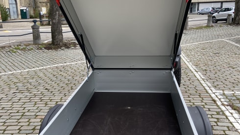 Suzuki Jimny avec tente de toit Vickywood