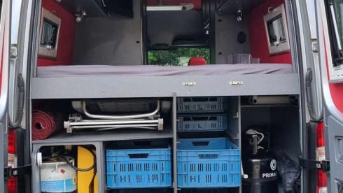 2p Mercedes-Benz all comfort also off-grid 