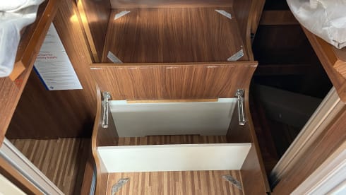 5 berth Adria Mobil semi-integrated from 2016