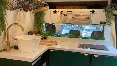 Helga – 2p Mercedes-Benz bus from 2005