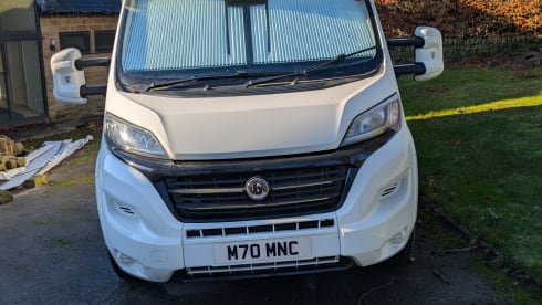 4 berth 2018 Benimar mileo 243. Stunning motorhome 