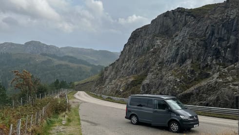 Reggie Grey – 4 berth T6.1 Volkswagen Campervan 2021