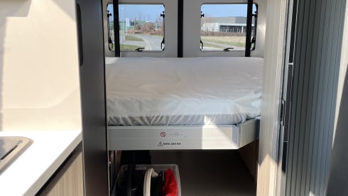 Adria Twin 640 SGX Plus A AUTOMATIC