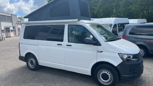 4p Volkswagen bus uit 2018