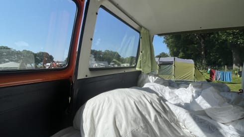 Toby – 2p Volkswagen bus from 1983