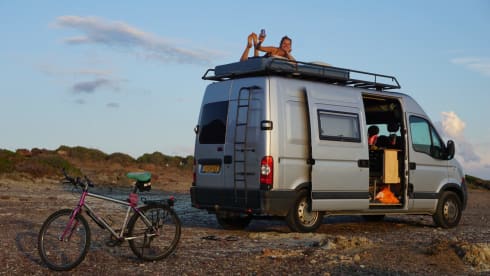 Haags Bakkie – Camping van