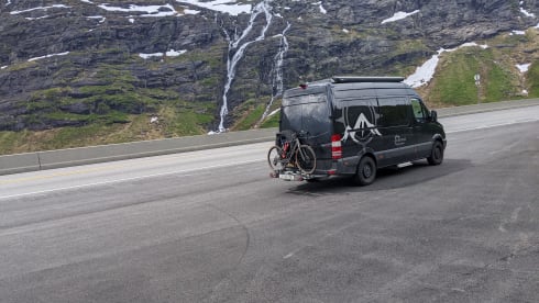 Mercedes Open Road adventure –     ADVENTURE BUSCAMPER automatic EXTRA LONG BED 165hp 