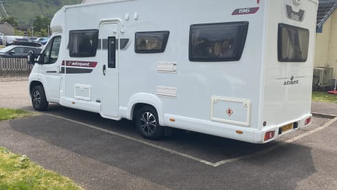 Freedom 1 – 6 posti letto Altro semi-integrato dal 2019