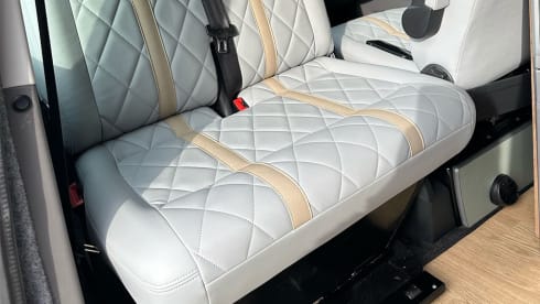 Bertie – 4 berth Volkswagen campervan from 2021
