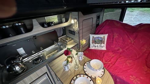 Sun Chaser – 4 berth Volkswagen campervan from 2011