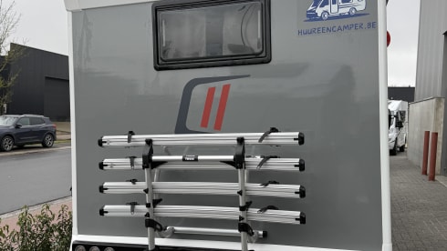 Challenger 380 – 4p Challenger semi-integrated from 2025