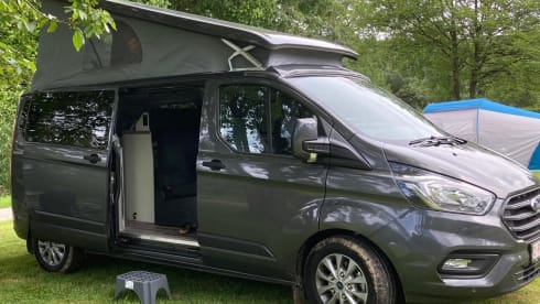 Nuggy – Nugget plus campervan uit 2024