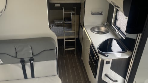 Victor – 6 berth Roller Team alcove from 2024