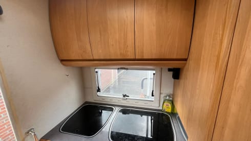 Hobby – 5-sitziger Fiat Alcove aus dem Jahr 2001