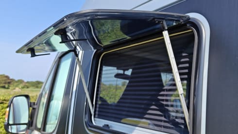 3p Adria Supreme Twin 640 SLB from 2022