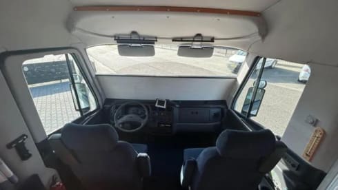 Onze 'Koos', een tof campertje!  – 2p Fiat integrated from 2002