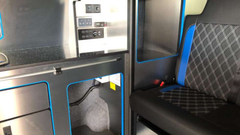 Galli 2.0 – 4 berth Ford Camper with Skyline Roof