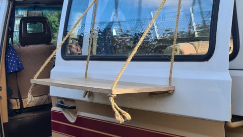 Boris – Boris - VW T25  - a retro camper, with a real personality,