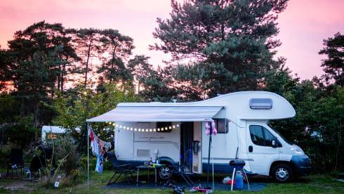 Spacious & comfortable family camper (2013)