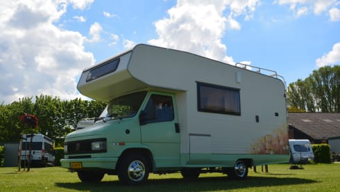 Heidi – 5p Fiat alcove uit 1992