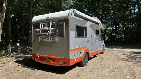 Bürstner – 4p Bürstner semi-integrated 