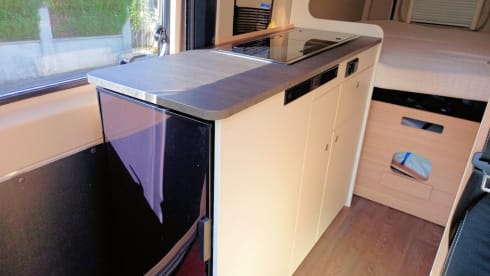 Gilbert – Furgone allestito da 5,99 m dotato di cambio automatico