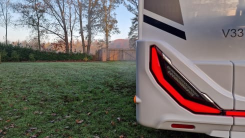 Camper Ledegem – 2p Carado semi-integrated from 2024