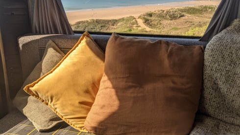 Big Yellow – Citroen Relay 2016