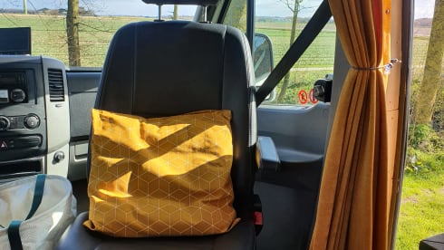 Fer – Enjoy our complete Volkswagen camper van