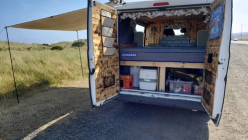 Citroën Relais mit 2 Schlafplätzen