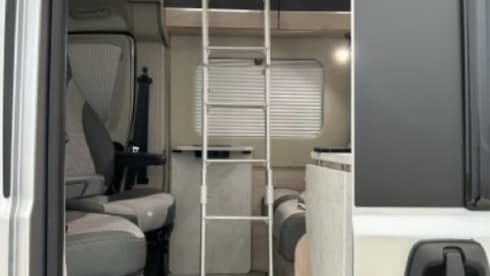 Floyd – 2026 Auto Trail fully off-grid Campervan 