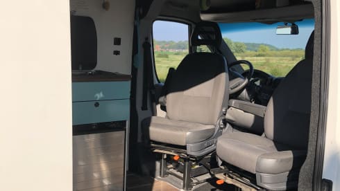 Vannis  – Compact yet spacious camper van