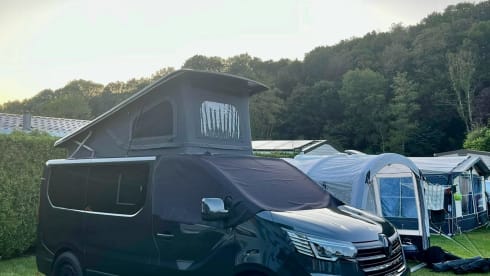 Taylor Trafic – **’Renault Trafic Sport Camper - 4 Birth**