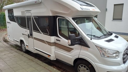 4p Benimar cocoon 463 Semi-Integral from 2021