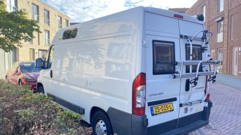 Flarrie! – Op avontuur met onze zelfbouw Jumper!