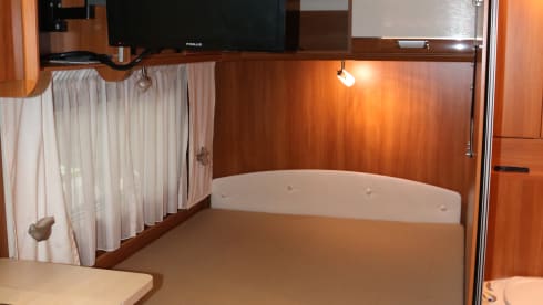 With a good feeling on holiday with this complete Dethleff Camper