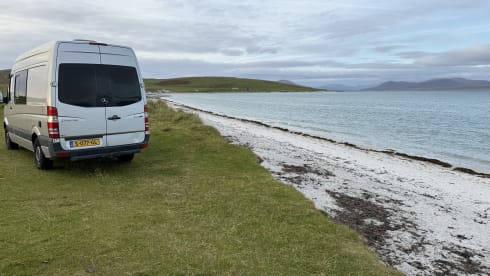 VanNoes – Geräumiger und hip dekorierter Mercedes Sprinter